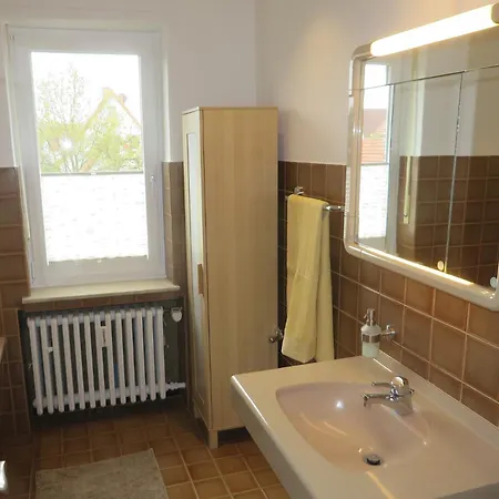 Kampstrasse 6 *